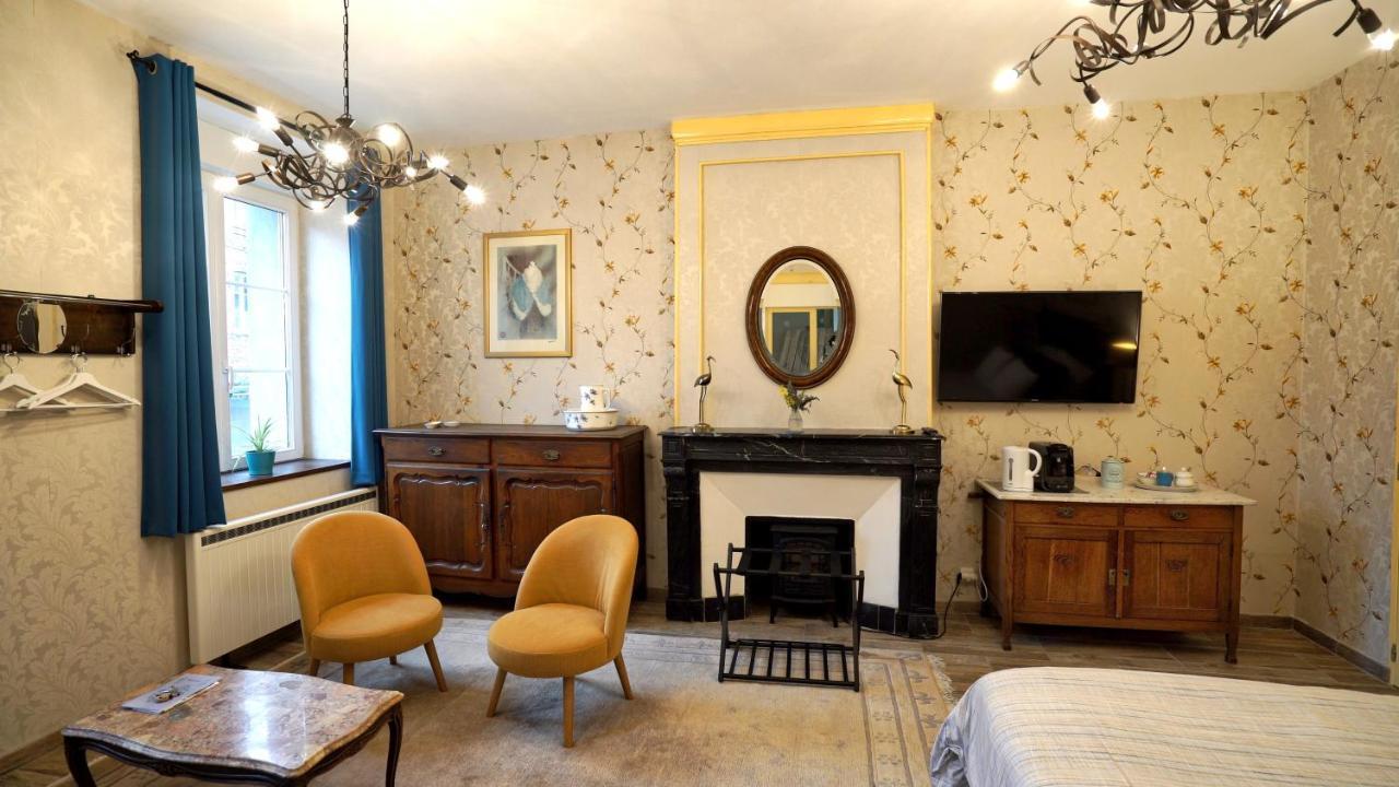 Au Chapitre Bed & Breakfast Rozoy-sur-Serre Exterior photo